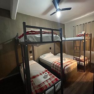 Hostel Carabelas - Proximo A 25 De Marco E Bras